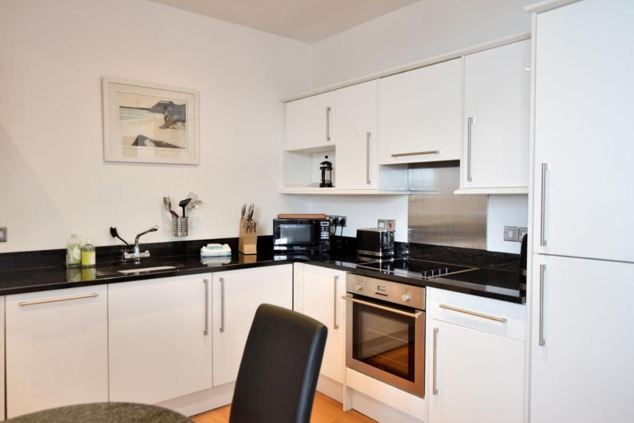 5 Coram Tower Apartment Lyme Regis Exterior photo